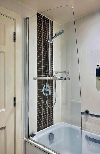 https://blockeddrainsinglewood.com.au/uploads/2025/07/blocked-shower-drains-69601.jpg
